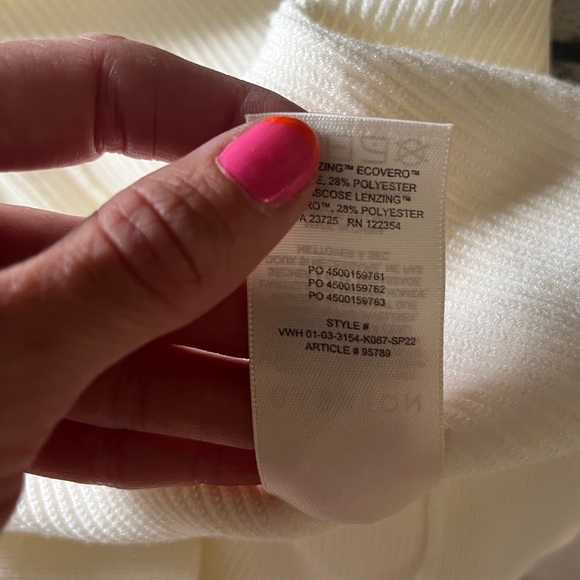 Babaton Aritzia Sweater - Picture 3 of 4